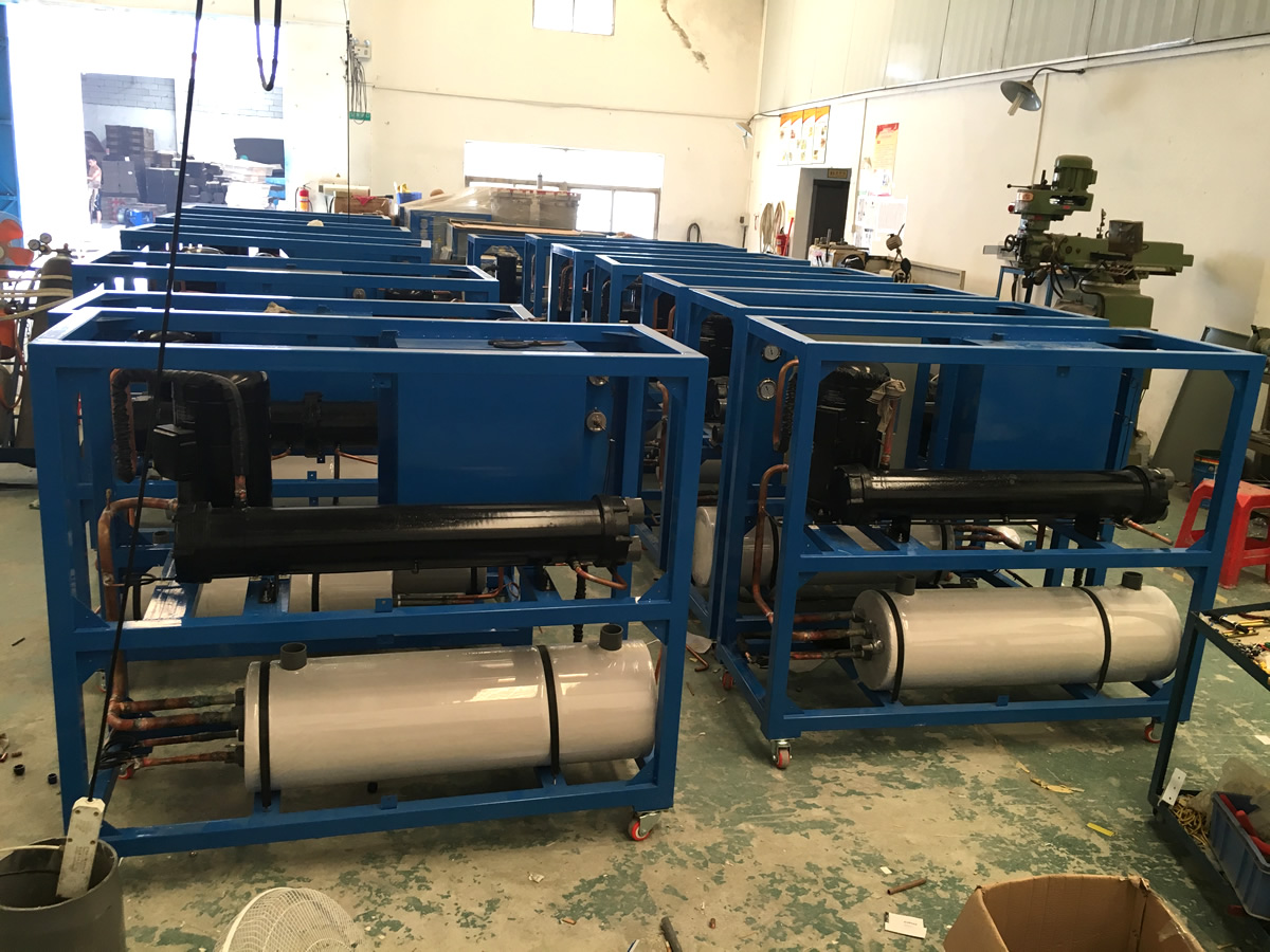 冷水機(jī)組裝線